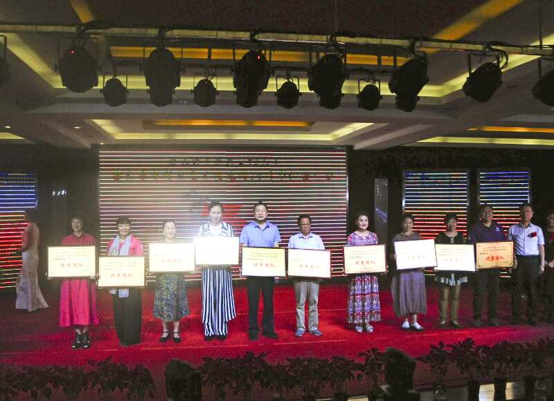 山西:太原市群艺馆举行庆祝建馆70周年活动(图2) 山西:太原市群艺馆举行庆祝建馆70周年活动(图2)