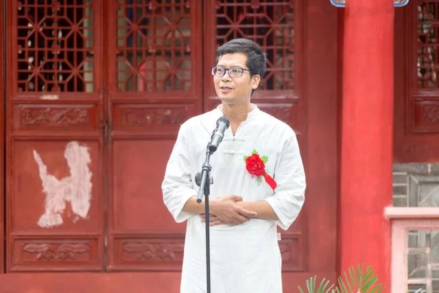 “询道渭水”穆昉洲书法展在甘肃天水开幕(图2) “询道渭水”穆昉洲书法展在甘肃天水开幕(图2)