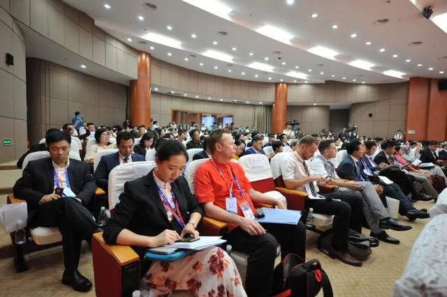 相聚壮美广西 共谋文旅发展——第14届中国—东盟文化论坛在邕举行(图2) 相聚壮美广西 共谋文旅发展——第14届中国—东盟文化论坛在邕举行(图2)