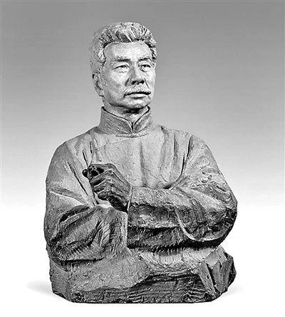 倾心雕刻人民英雄纪念碑的东莞人(图7) 倾心雕刻人民英雄纪念碑的东莞人(图7)