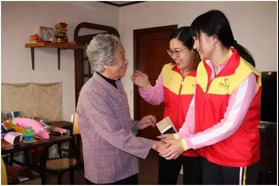 汤超荣:退役不退色,建功新时代(图7) 汤超荣:退役不退色,建功新时代(图7)