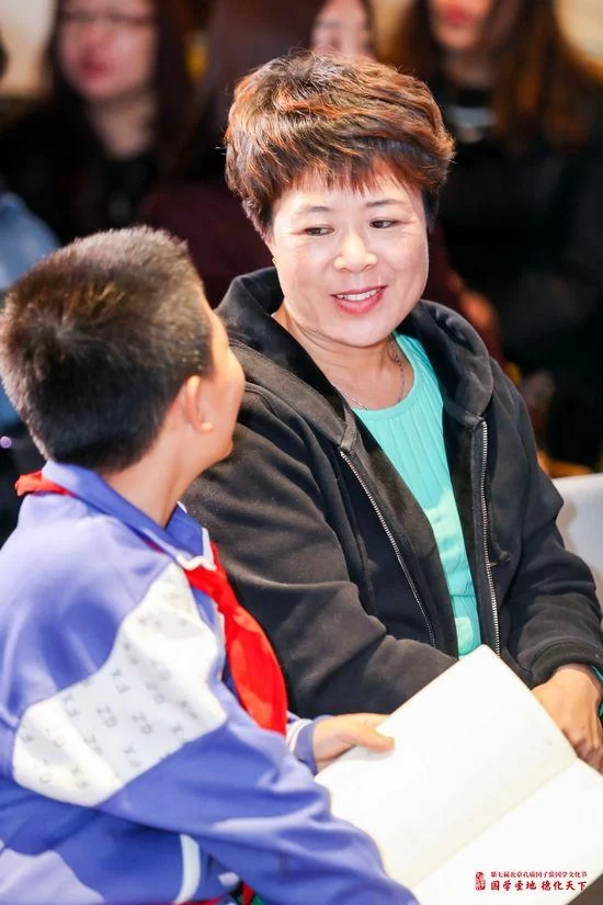 第七届孔庙国子监国学文化节国学讲堂之国学亲子读书会圆满结束(图5) 第七届孔庙国子监国学文化节国学讲堂之国学亲子读书会圆满结束(图5)