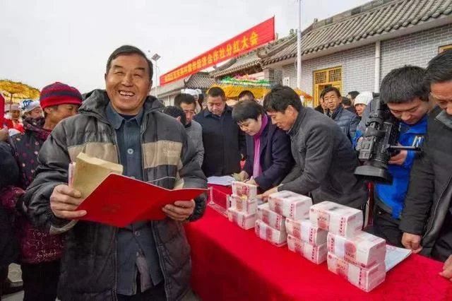 榆林市:“三抓三促”推进软弱涣散村党组织整顿提升(图4) 榆林市:“三抓三促”推进软弱涣散村党组织整顿提升(图4)