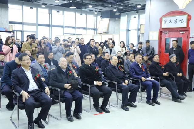 与大咖同行！当秦汉新城遇见唐三超……(图2)