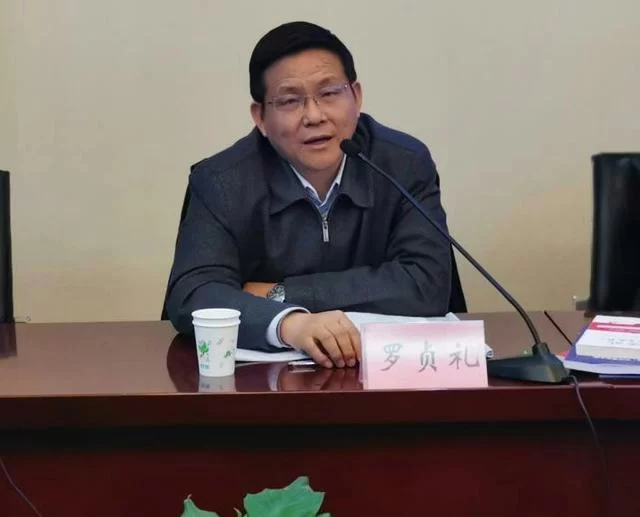 “新时代全国家长学校常态化和实效性”工作会议在京召开(图5) “新时代全国家长学校常态化和实效性”工作会议在京召开(图5)