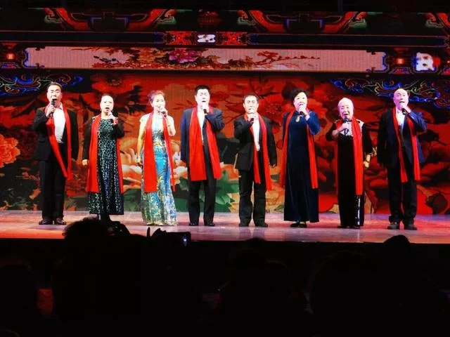 南北年俗喜相逢,乡村春晚别样红(图9) 南北年俗喜相逢,乡村春晚别样红(图9)