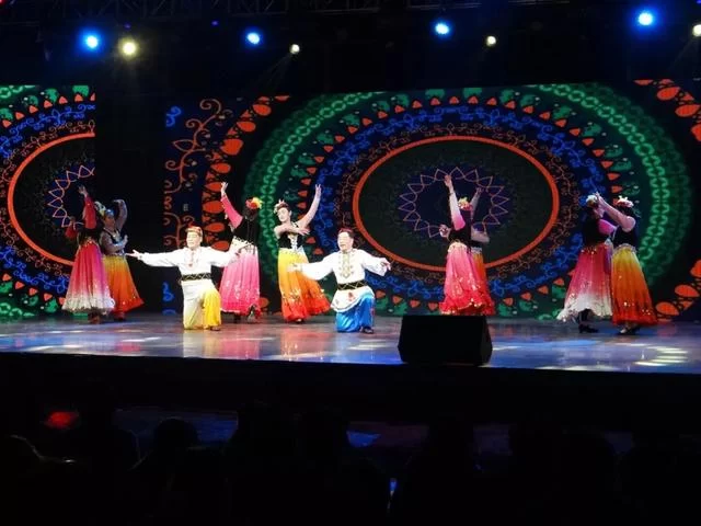 南北年俗喜相逢,乡村春晚别样红(图15) 南北年俗喜相逢,乡村春晚别样红(图15)