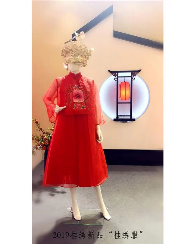 “绣”出美好新生活——广西壮族自治区博物馆特色文化扶贫显成效(图3) “绣”出美好新生活——广西壮族自治区博物馆特色文化扶贫显成效(图3)