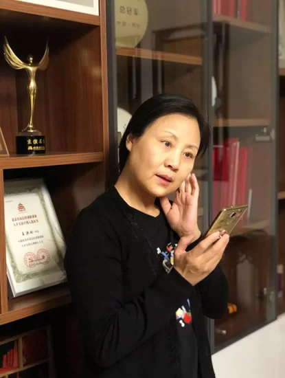 戏曲艺术家共唱《花木兰》:为武汉加油 为抗击疫情助力(图5) 戏曲艺术家共唱《花木兰》:为武汉加油 为抗击疫情助力(图5)