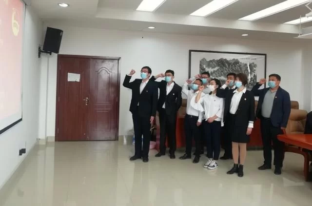 榆林职院积极开展“青春心向党”纪念五四运动网上活动(图2) 榆林职院积极开展“青春心向党”纪念五四运动网上活动(图2)