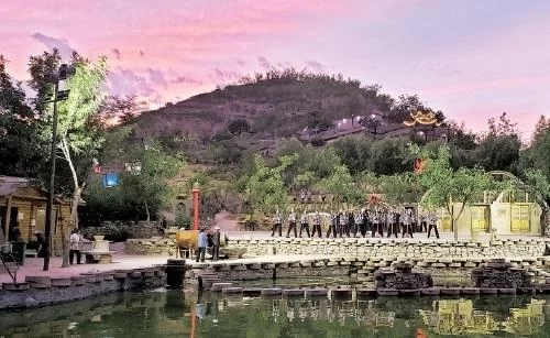 火塔点亮圆心梦　咱们赶上好时候——陕西省榆林市多举措确保高质量打赢脱贫攻坚战(图2)