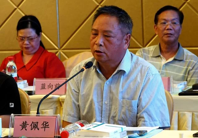 “岜莱诗会”：打开广西诗歌的一扇窗(图6)