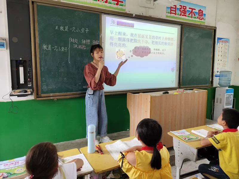 一个人口大县的教育"涅槃"——广西博白教育兴县观察(图8) 一个人口大县的教育"涅槃"——广西博白教育兴县观察(图8)