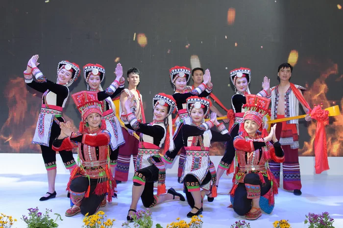 桂林“五会一节”精彩盛放 国际旅游胜地魅力飞扬——广西桂林市"五会一节"系列文化旅游活动综述(图5) 桂林“五会一节”精彩盛放 国际旅游胜地魅力飞扬——广西桂林市"五会一节"系列文化旅游活动综述(图5)
