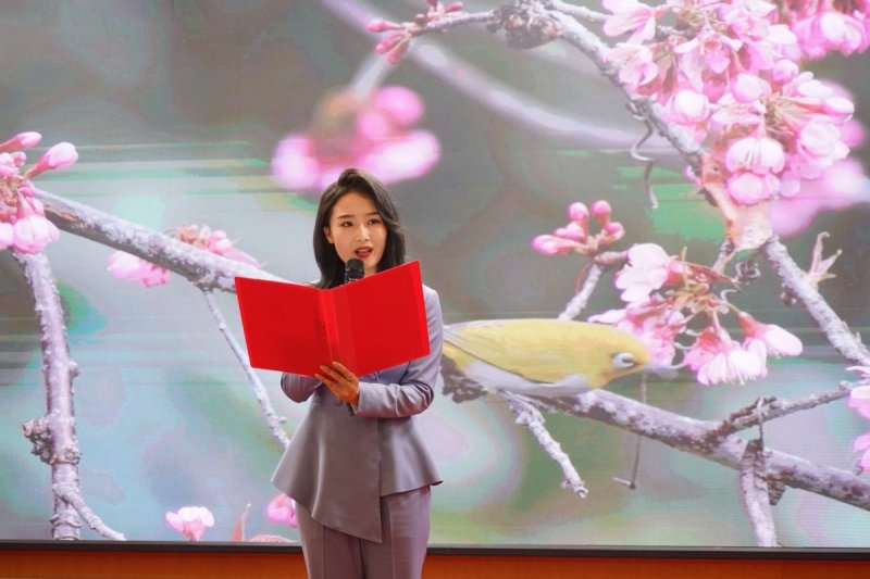 广西:铸牢中华民族共同体意识 “那诗会”应运而生(图2) 广西:铸牢中华民族共同体意识 “那诗会”应运而生(图2)