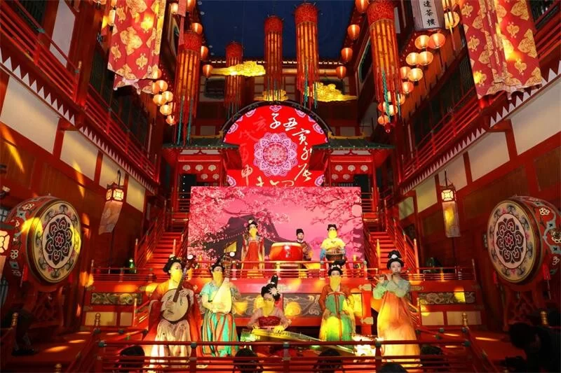 全国首个唐风市井文化街区“长安十二时辰”西安开市(图7) 全国首个唐风市井文化街区“长安十二时辰”西安开市(图7)