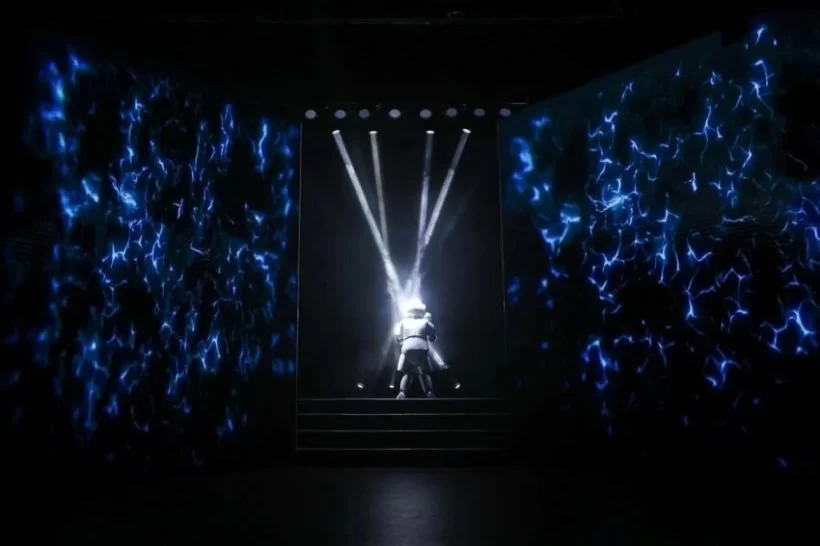 《诗仙》惊艳开演备受好评，创新剧目丰盈申城高品质文化生活(图6)