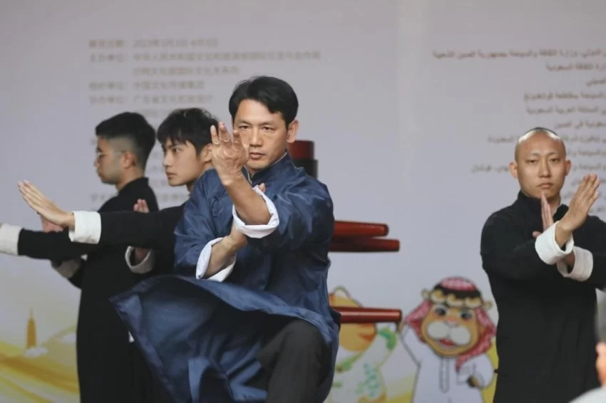 “物以载道”——中国与沙特非遗数字展启动仪式在佛山举行(图7) “物以载道”——中国与沙特非遗数字展启动仪式在佛山举行(图7)