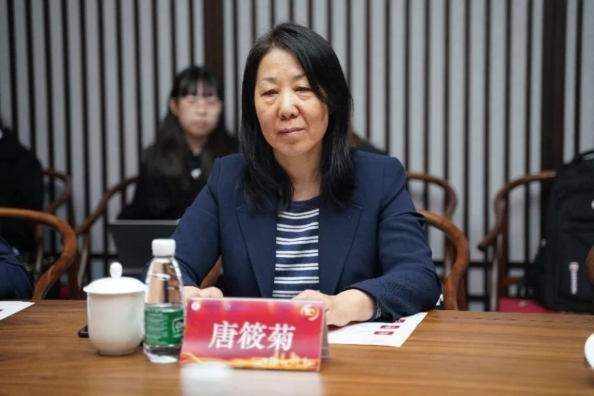 人类命运共同体研究院成功举办“庆祝人类命运共同体理念提出十周年”专家座谈会(图3) 人类命运共同体研究院成功举办“庆祝人类命运共同体理念提出十周年”专家座谈会(图3)