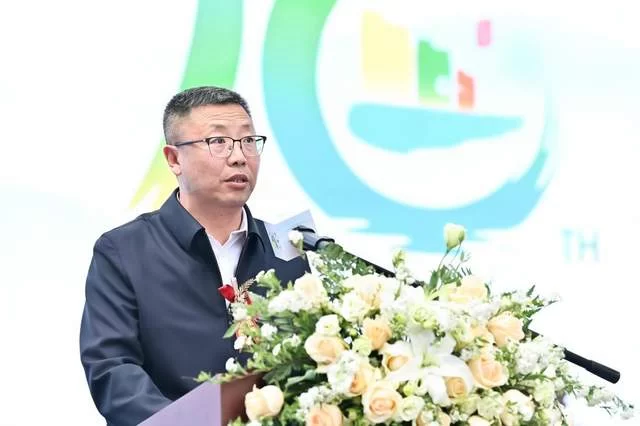 首届八泉文化节开幕式暨十周年文化庆典在山西长治举行(图3) 首届八泉文化节开幕式暨十周年文化庆典在山西长治举行(图3)