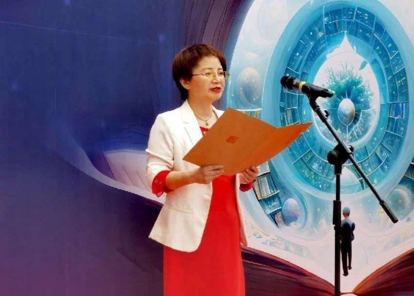 世界读书日，来嘉兴市图书馆打卡元宇宙(图7)