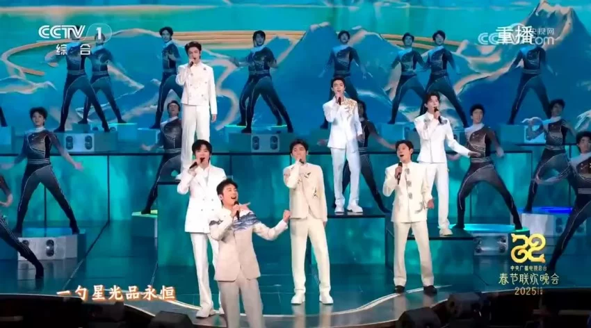 音乐诗人梁芒:以浪漫书写有用的歌(图3) 音乐诗人梁芒:以浪漫书写有用的歌(图3)