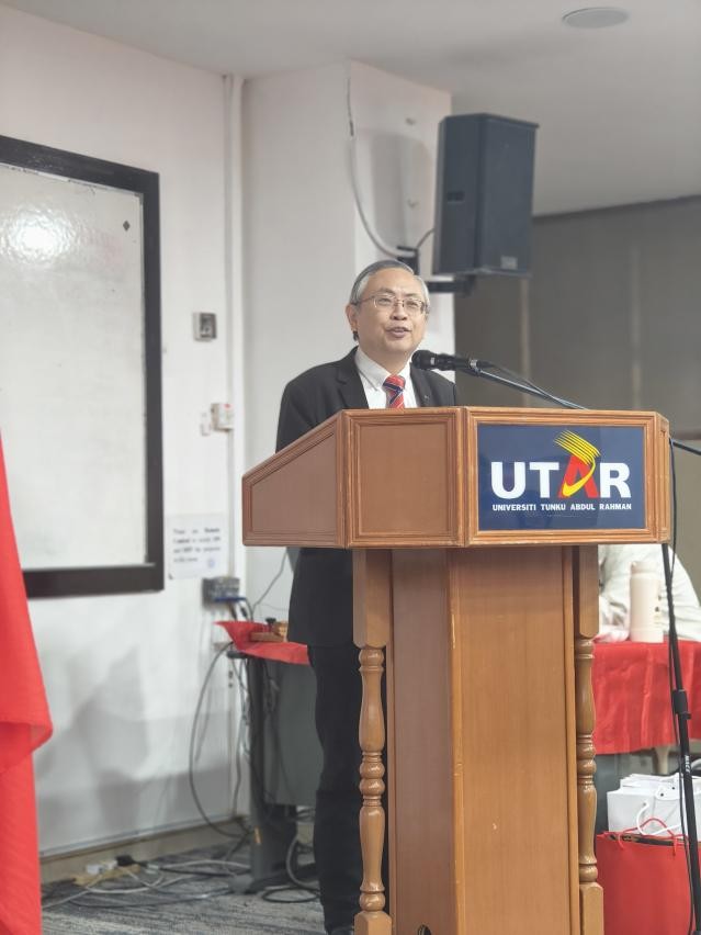 中国-东盟人文交流再添新平台，  东盟人类命运共同体研究中心在马来西亚揭牌(图2)