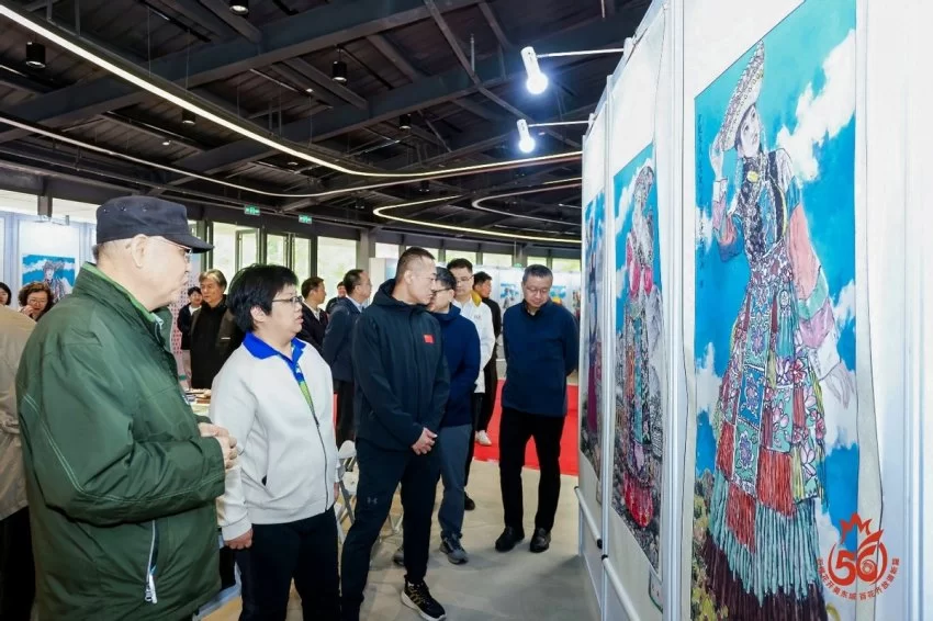 2025年东城区“56民族团结日”暨铸牢中华民族共同体意识宣传月活动启动仪式举行(图7)