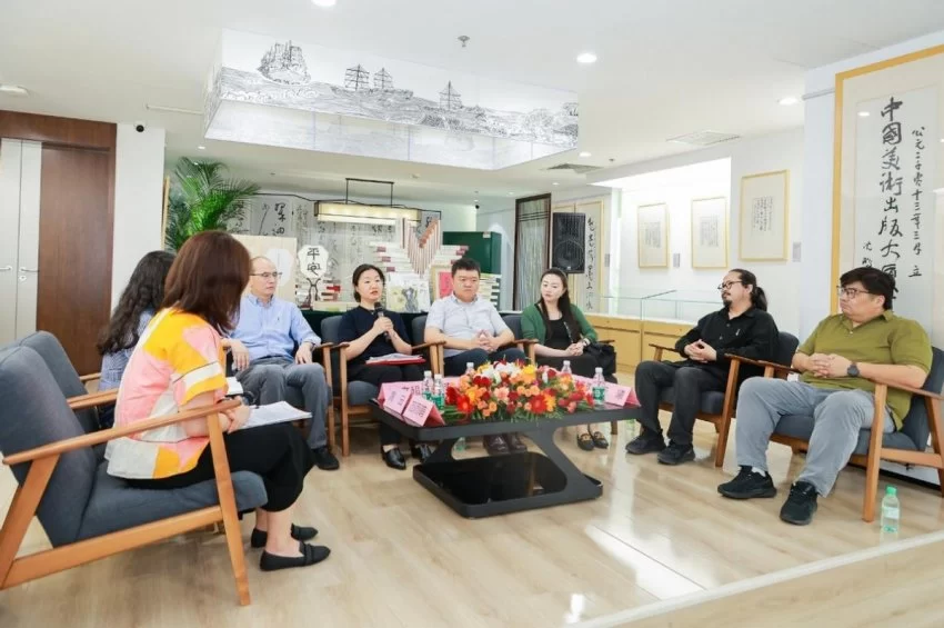 第四届“人美杯”中国青少年书画大展启动(图3)