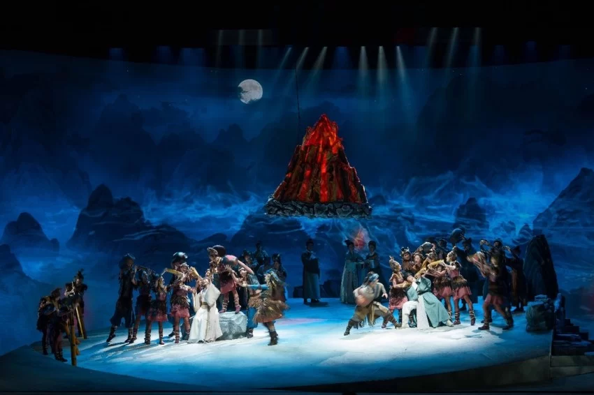 民族歌剧《柳柳州》全国巡演第100场在山西永济演出(图2) 民族歌剧《柳柳州》全国巡演第100场在山西永济演出(图2)