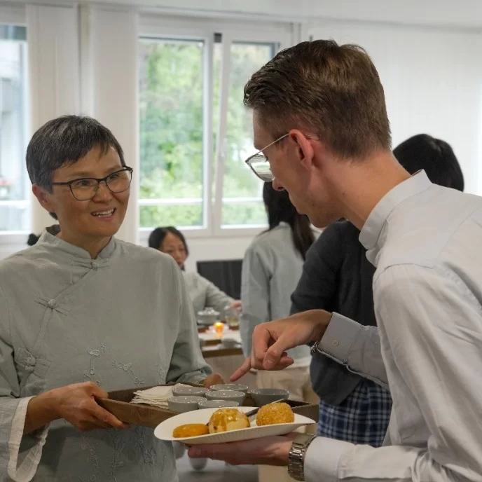 中国与瑞士文化交流合作开启新篇章——伯尔尼中国文化中心正式揭牌(图31)