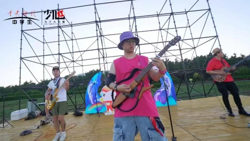 2025中央新影中学生频道《少儿红》国际艺术盛典圆满落幕(图9) 2025中央新影中学生频道《少儿红》国际艺术盛典圆满落幕(图9)