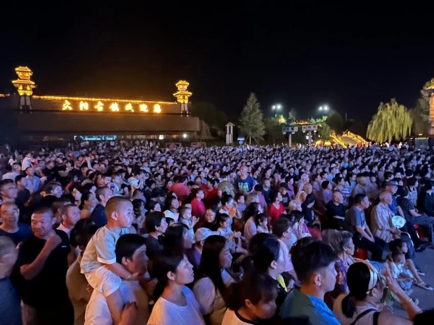 山西晋城,如何过夏日文化夜生活?(图5) 山西晋城,如何过夏日文化夜生活?(图5)