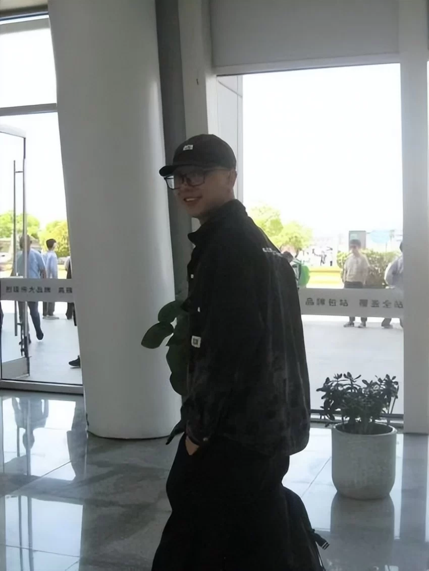 16强选手突破重围,“爱莲杯”二次元服装设计大赛海选结果公布(图4) “爱莲杯”二次元服装设计大赛海选结果公布,16强选手突破重围,组委会破格增员传递人文温度(图4)