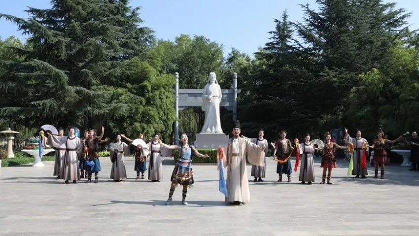 “官为民役”千年回响 民族歌剧新翻柳枝​(图7)