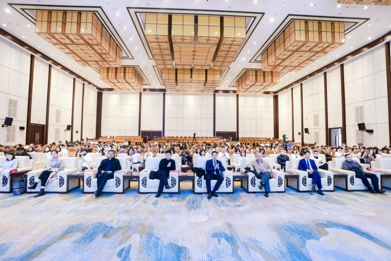 GAE全球儿童与青少年美育发展峰会：中外专家共同探讨数字化时代新的美育模式(图1)