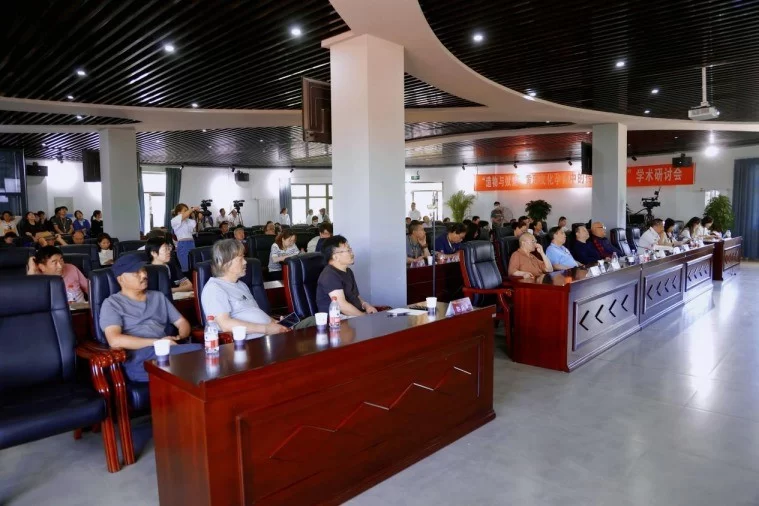 弘扬黄河文化、坚定文化自信:黄河文化主题研讨会在陕西榆林召开(图4) 弘扬黄河文化、坚定文化自信:黄河文化主题研讨会在陕西榆林召开(图4)