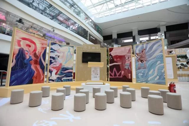 从甲骨文到新国潮,西安大悦城如何走出文化跨界新路径(图5) 从甲骨文到新国潮,西安大悦城如何走出文化跨界新路径(图5)