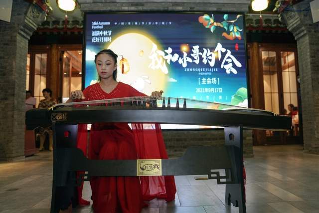 北京东城区开展“佳节送‘礼’—我和小哥约个会”活动(图7) 北京东城区开展“佳节送‘礼’—我和小哥约个会”活动(图7)
