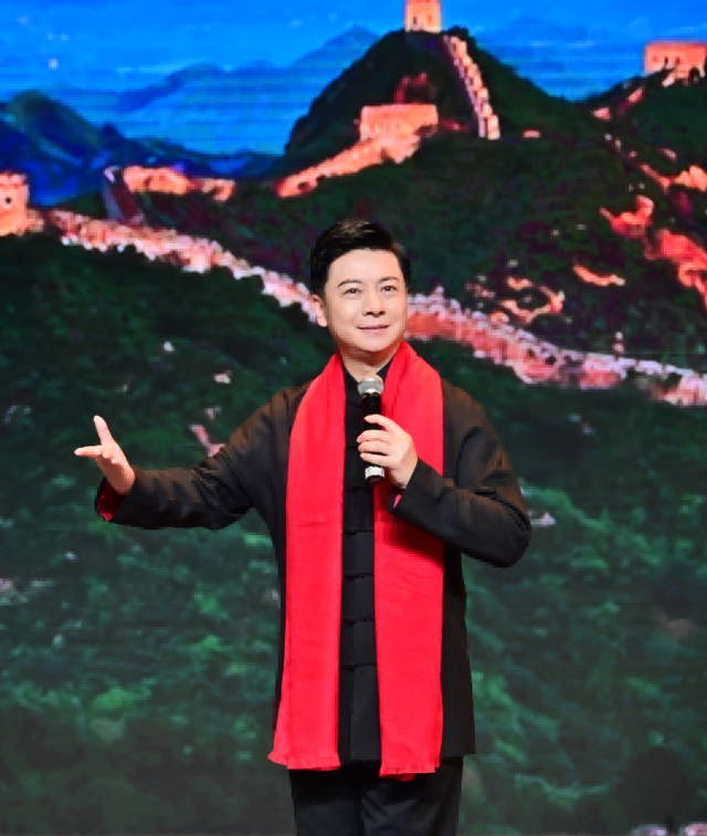 “舞武说吟唱”诗颂长城文化——中华世纪坛中秋诗会点亮月圆之夜(图8) “舞武说吟唱”诗颂长城文化——中华世纪坛中秋诗会点亮月圆之夜(图8)