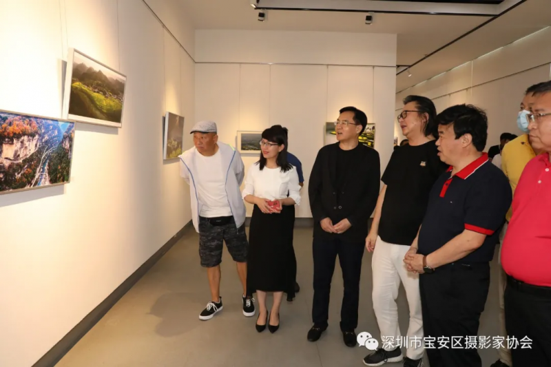 第五届深圳国际摄影大展平行展“油菜飘香——汉中·宝安摄影创作交流展”开幕(图17) 第五届深圳国际摄影大展平行展“油菜飘香——汉中·宝安摄影创作交流展”开幕(图17)