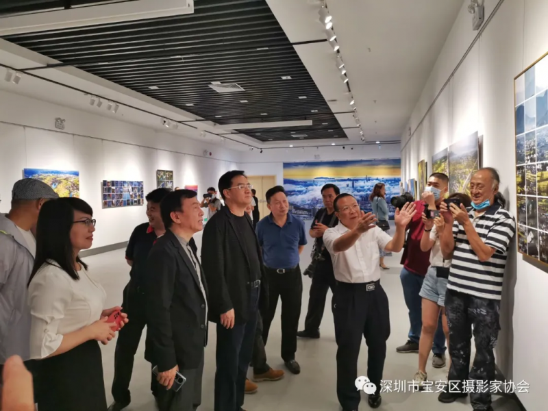 第五届深圳国际摄影大展平行展“油菜飘香——汉中·宝安摄影创作交流展”开幕(图15) 第五届深圳国际摄影大展平行展“油菜飘香——汉中·宝安摄影创作交流展”开幕(图15)