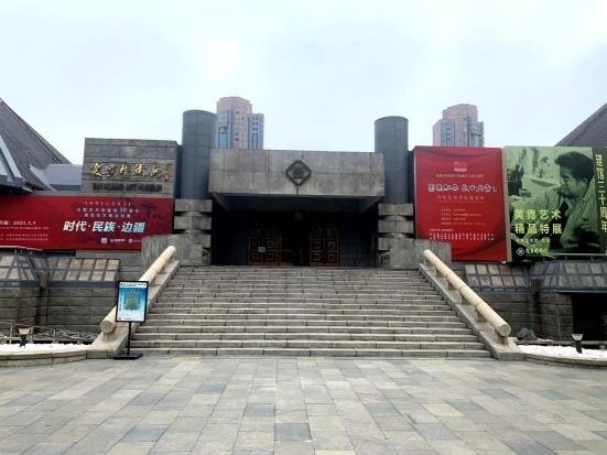 “聚焦经典 盛世丹青”——王向晖油画作品展在北京炎黄艺术馆隆重展出(图1) “聚焦经典 盛世丹青”——王向晖油画作品展在北京炎黄艺术馆隆重展出(图1)