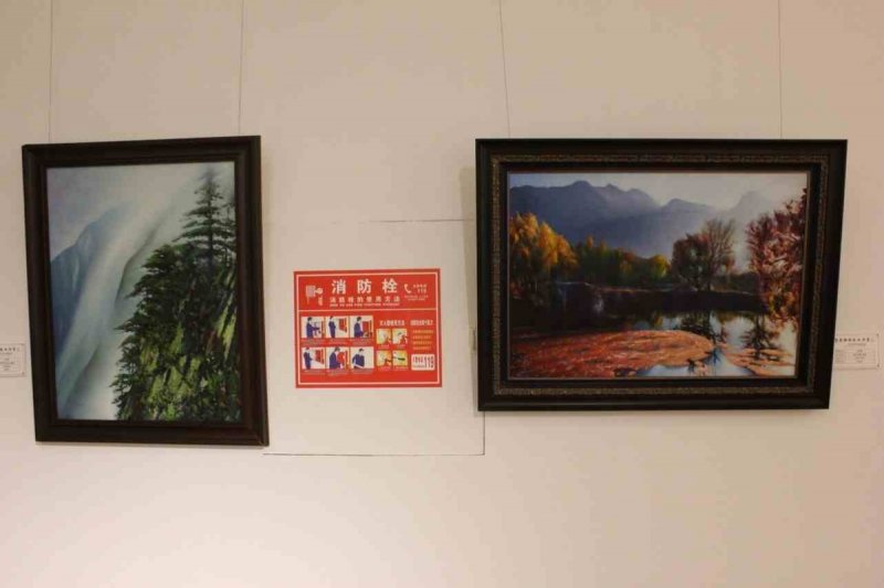 “聚焦经典 盛世丹青”——王向晖油画作品展在北京炎黄艺术馆隆重展出(图5) “聚焦经典 盛世丹青”——王向晖油画作品展在北京炎黄艺术馆隆重展出(图5)
